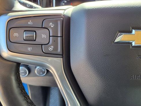 Used 2025 Chevrolet Silverado 1500 LT image 12
