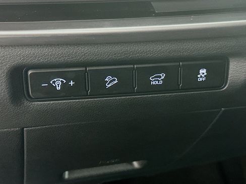 Used 2025 Kia Telluride S image 17