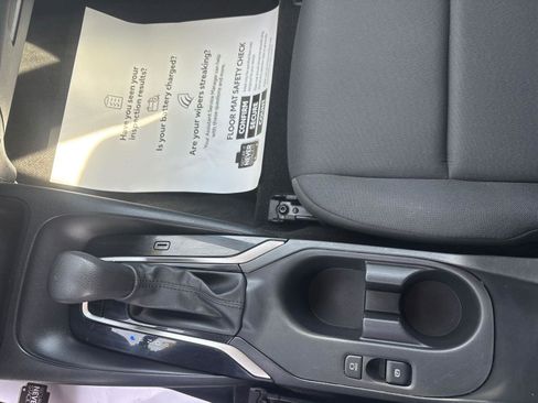 Used 2023 Toyota Corolla LE image 28