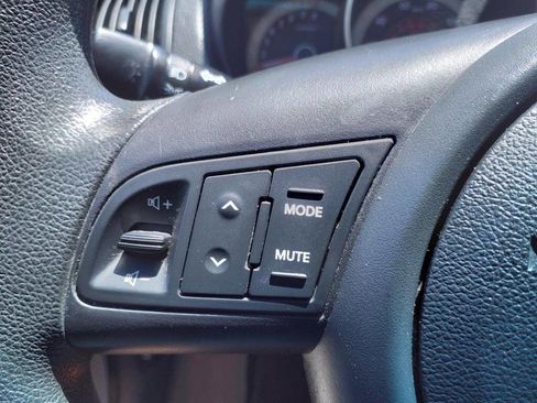 Used 2012 Kia Forte LX image 19