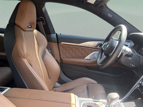 Used 2025 BMW M8 Competition AWD/4WD image 24