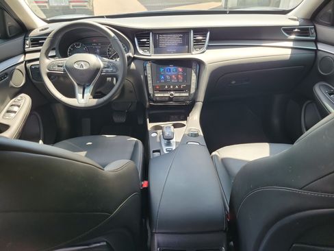 Certified 2023 INFINITI QX50 Luxe FWD image 14