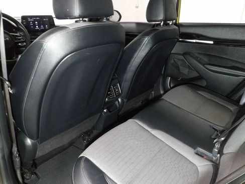Used 2023 Kia Seltos S AWD/4WD image 15