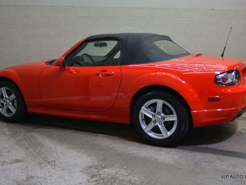 Used 2007 MAZDA MX-5 Miata Sport w/ Appearance Pkg image 27