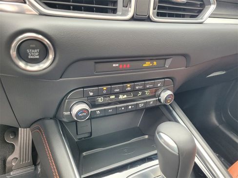 Certified 2025 MAZDA CX-5 Carbon Edition image 26