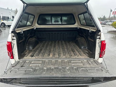 Certified 2017 Ford F150 Lariat image 33