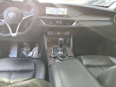 Used 2018 Alfa Romeo Stelvio Ti image 45