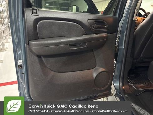 Used 2013 Chevrolet Silverado 2500 LTZ w/ LTZ Plus Package image 26