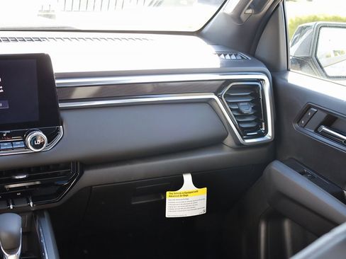 New 2026 GMC Canyon Elevation w/ Convenience Package image 21