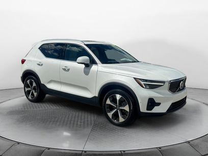 Certified 2023 Volvo XC40 B5 Plus w/ Protection Package Premier