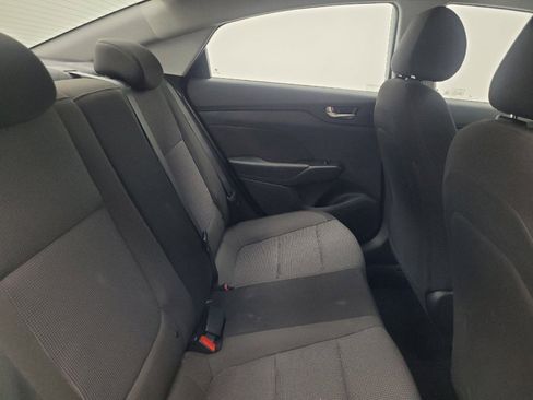 Used 2021 Hyundai Accent SE FWD image 19