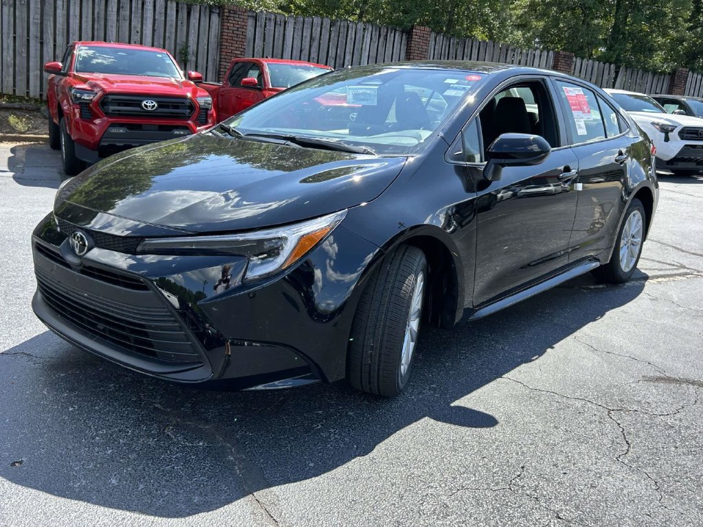 New 2026 Toyota Corolla LE w/ LE Premium Package FWD image 7