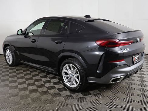 Used 2021 BMW X6 xDrive40i w/ M Sport Package AWD/4WD image 12