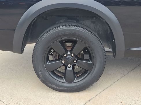 Used 2019 RAM 1500 Classic Warlock RWD image 15