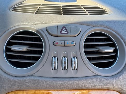 Used 2003 Mercedes-Benz SL 500 image 20