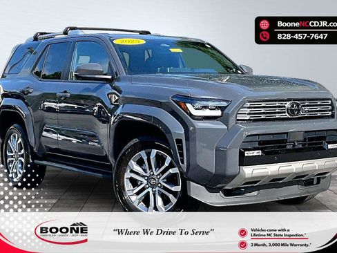 Used 2025 Toyota 4Runner Limited AWD/4WD image 1