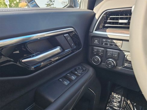 New 2025 Chevrolet Suburban LS w/ Max Trailering Package image 27