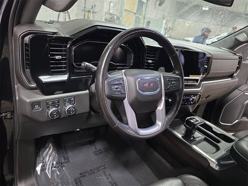 Certified 2022 GMC Sierra 1500 SLT w/ SLT Premium Plus Package image 15