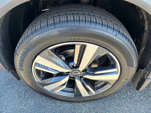 Certified 2023 Nissan Rogue SL w/ SL Premium Package AWD/4WD image 12