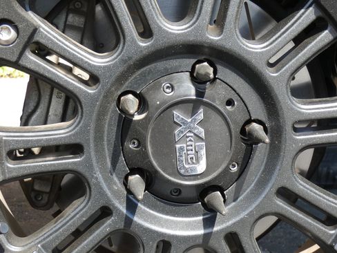 Used 2018 Toyota Tundra SR5 w/ TRD Off Road Package image 24