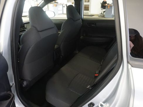 Used 2024 Toyota Corolla Cross AWD Hybrid image 19
