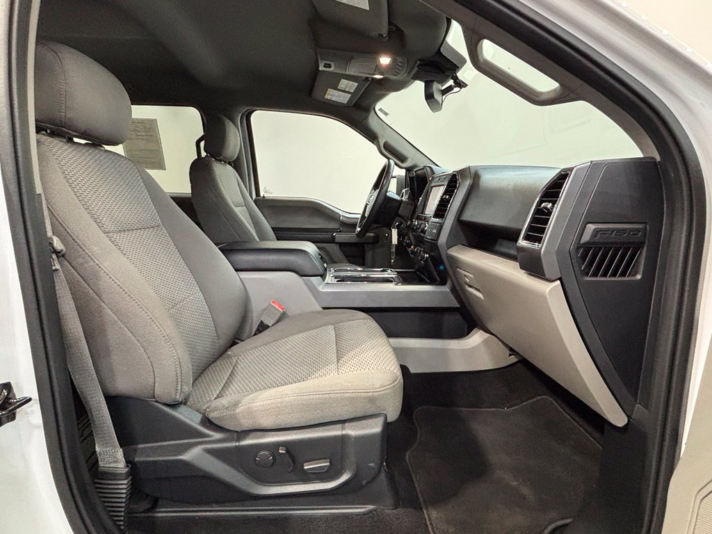 Used 2019 Ford F150 XLT w/ Equipment Group 302A Luxury AWD/4WD image 28