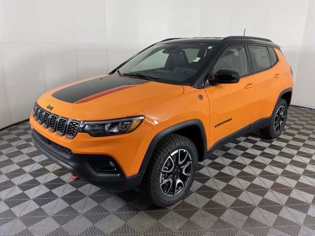 New 2026 Jeep Compass Trailhawk AWD/4WD image 10