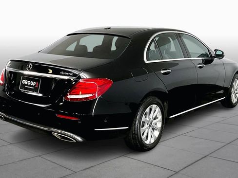 Used 2018 Mercedes-Benz E 300 4MATIC image 13