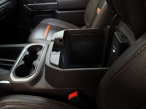 Used 2020 GMC Sierra 1500 AT4 w/ AT4 Premium Package image 24