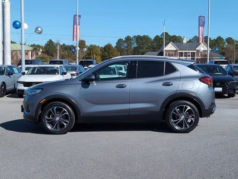 Used 2020 Buick Encore GX Essence image 6