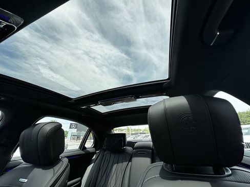New 2026 Mercedes-Benz S 63 AMG S image 35