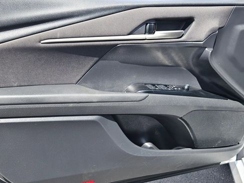 Used 2025 Toyota Camry LE FWD image 10