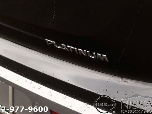 New 2026 Nissan Pathfinder Platinum image 9