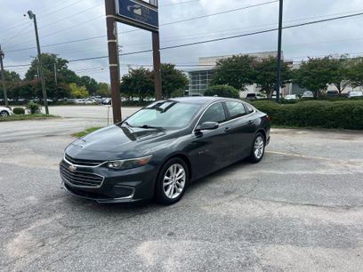 Used 2017 Chevrolet Malibu LT