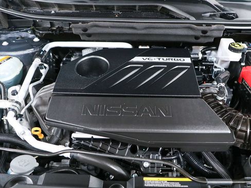Used 2024 Nissan Rogue SV AWD/4WD image 30
