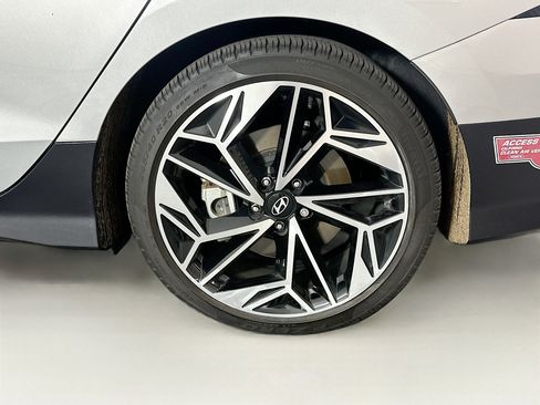 Used 2024 Hyundai Ioniq 6 SEL RWD image 11