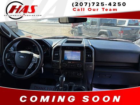 Used 2017 Ford F150 XLT w/ Equipment Group 302A Luxury AWD/4WD image 11