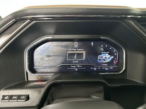Used 2024 GMC Sierra 2500 AT4 w/ AT4 Premium Plus Package image 17