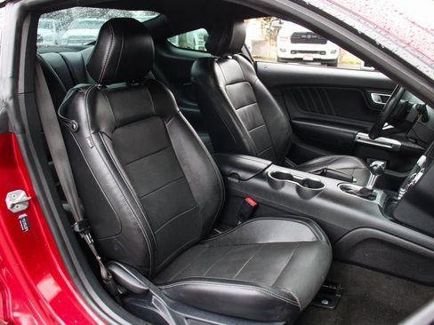 Used 2018 Ford Mustang GT Premium w/ GT Performance Package image 32