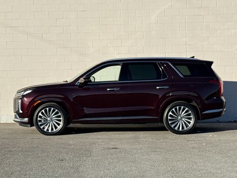 Certified 2024 Hyundai Palisade Calligraphy AWD/4WD image 6