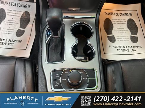 Used 2019 Jeep Grand Cherokee Limited AWD/4WD image 30