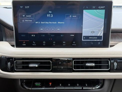Used 2023 Lincoln Nautilus Reserve AWD/4WD image 21