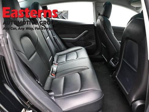 Used 2018 Tesla Model 3 Mid Range RWD image 17