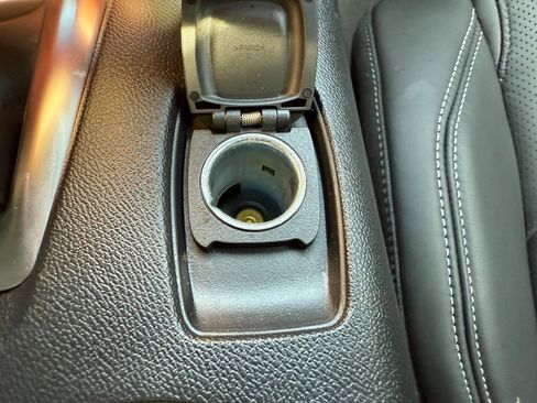 Used 2023 Chevrolet Camaro LT image 26