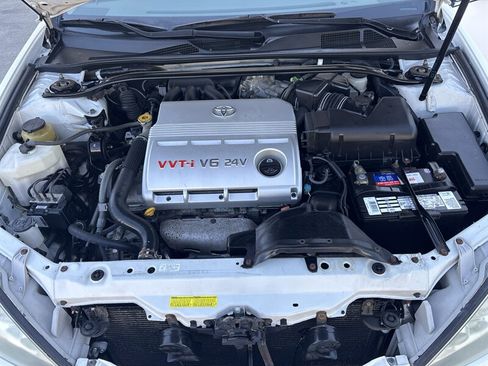 Used 2005 Toyota Camry LE FWD image 38