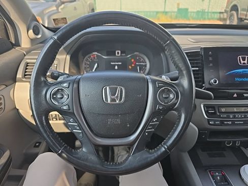 Used 2023 Honda Ridgeline RTL-E image 9