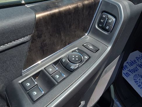 New 2026 Ford F250 Lariat w/ Black Appearance Package AWD/4WD image 27