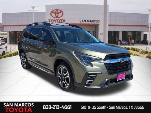 Used 2024 Subaru Ascent Limited w/ Technology Package AWD/4WD image 3