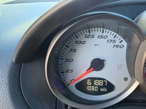 Used 2006 Porsche Cayman S image 4