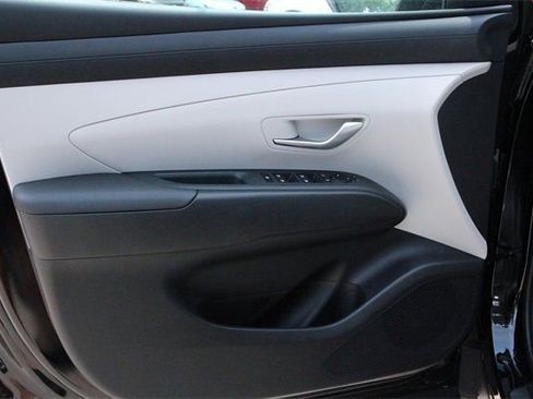 Used 2026 Hyundai Tucson SEL image 11